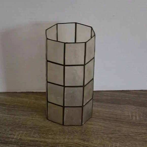 Vtg  Capiz Shell Shade - Picture 1 of 8